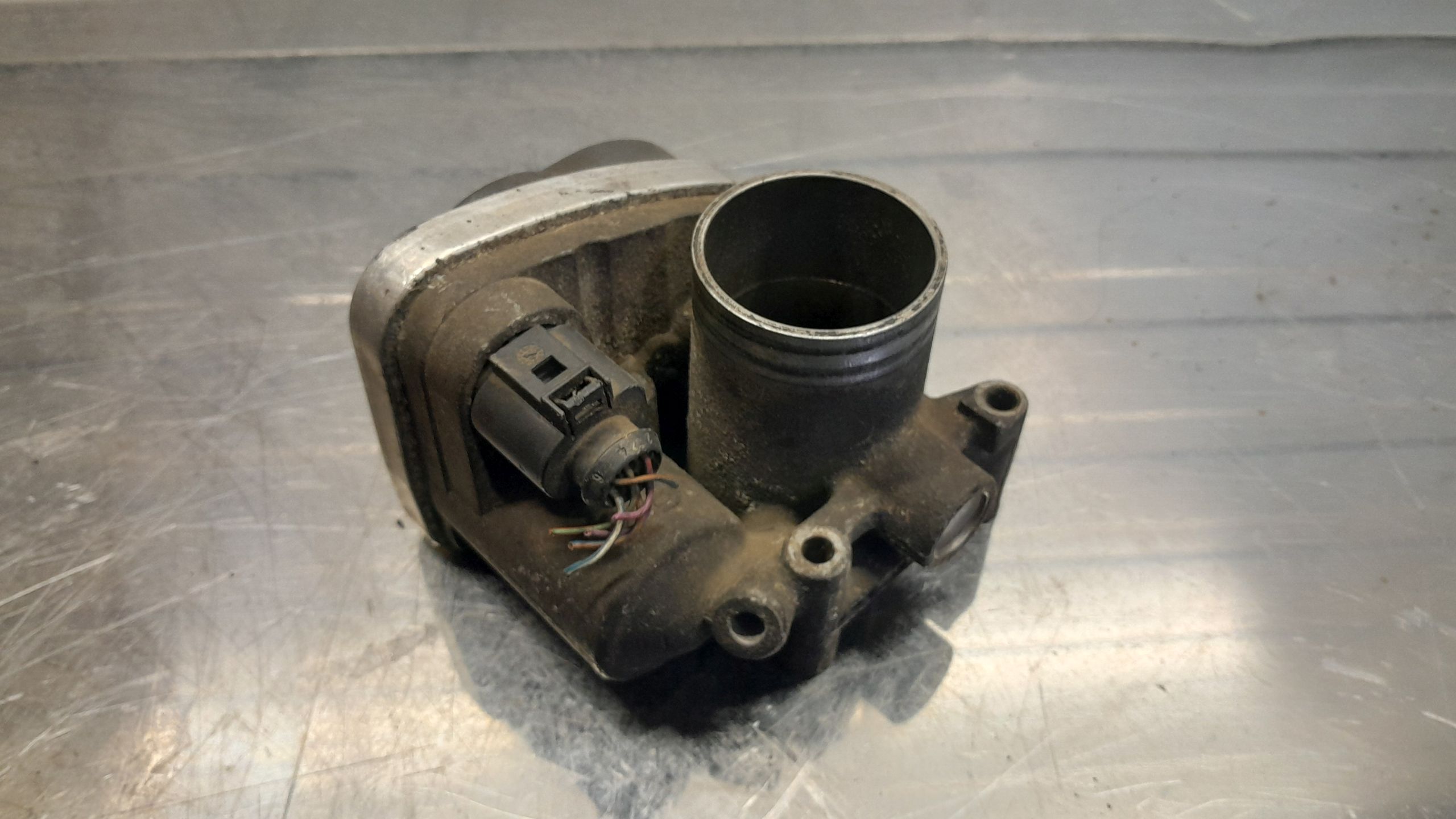 Przepustnica VW Seat Audi Skoda 036133062n 1,2 1,4