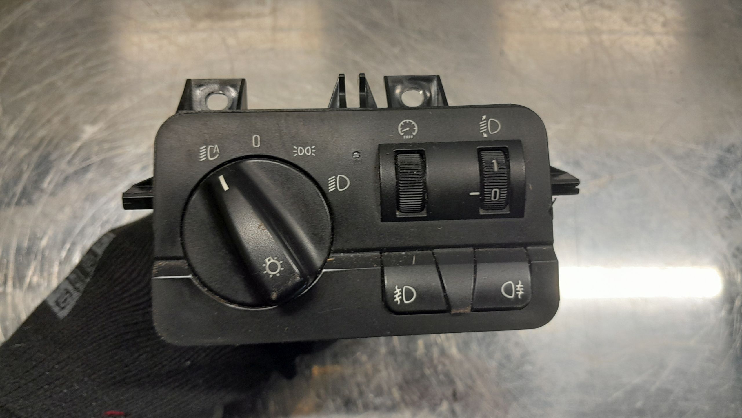 BMW E46 Przełącznik włącznik świateł 6925077