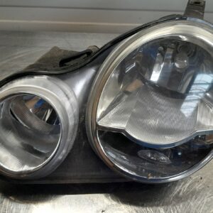 Volkswagen Polo IV 9N Lampa lewy przód